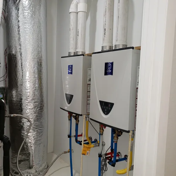 Copper pipe water heater installation — master craftsmanship by Damon Leach